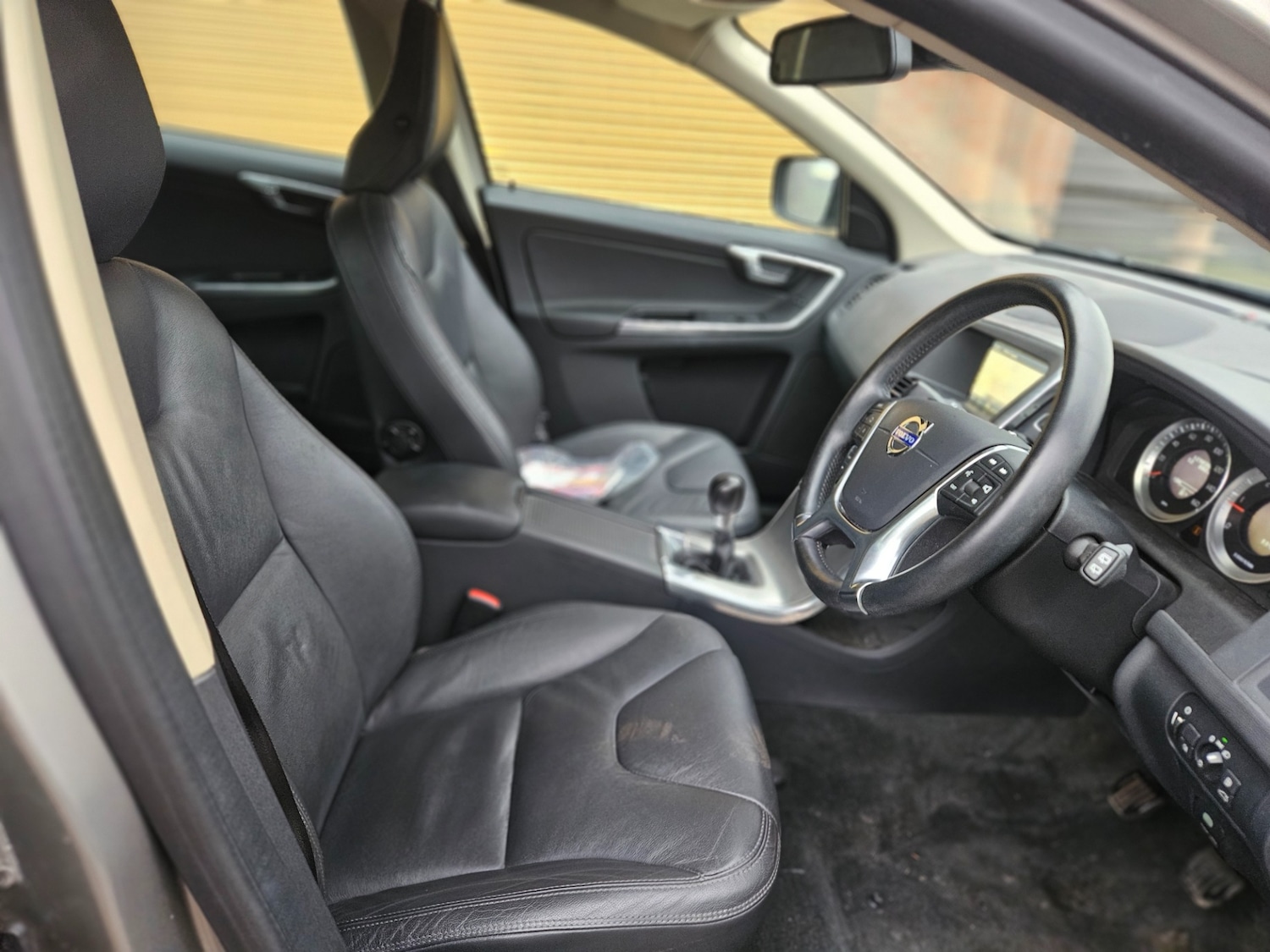 Used Volvo XC60 2012 for sale - 77501873: Photo 11