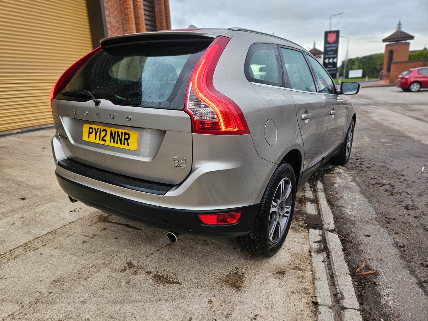 Used Volvo XC60 2012 for sale - 77501873: Photo 7