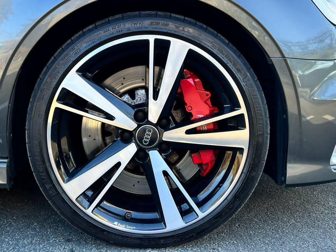 Used Audi RS3 2025 for sale - 77342936: Photo 9