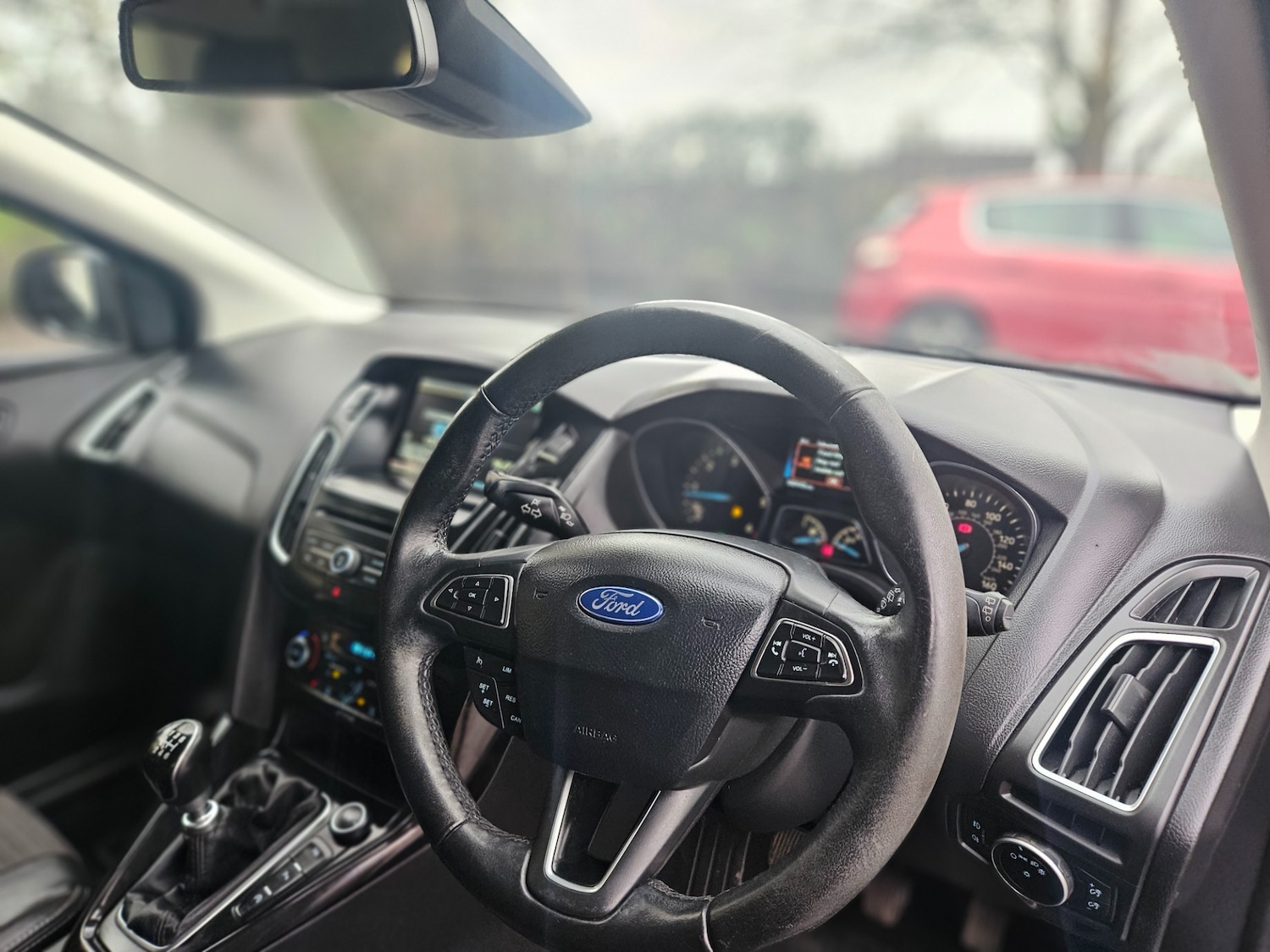 Used Ford Focus 2015 for sale - 77065883: Photo 10