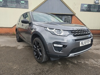Used Land Rover Discovery Sport 2015 for sale - 78733100: Photo
