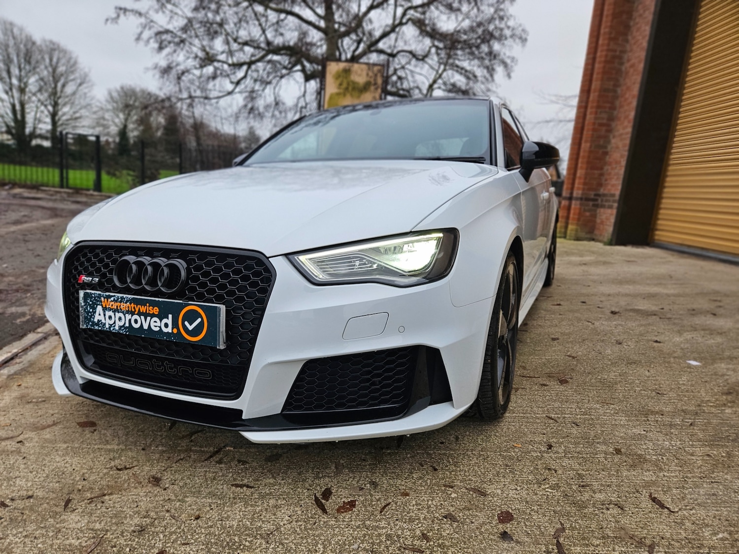 Used Audi RS3 2016 for sale - 77028220: Photo 4