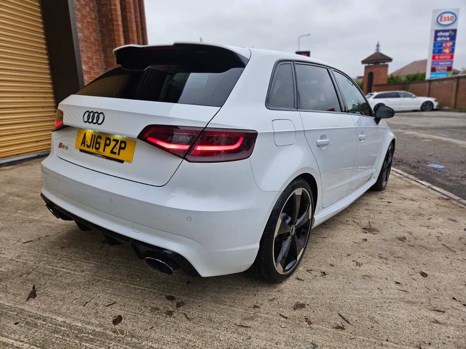 Used Audi RS3 2016 for sale - 77028220: Photo 9