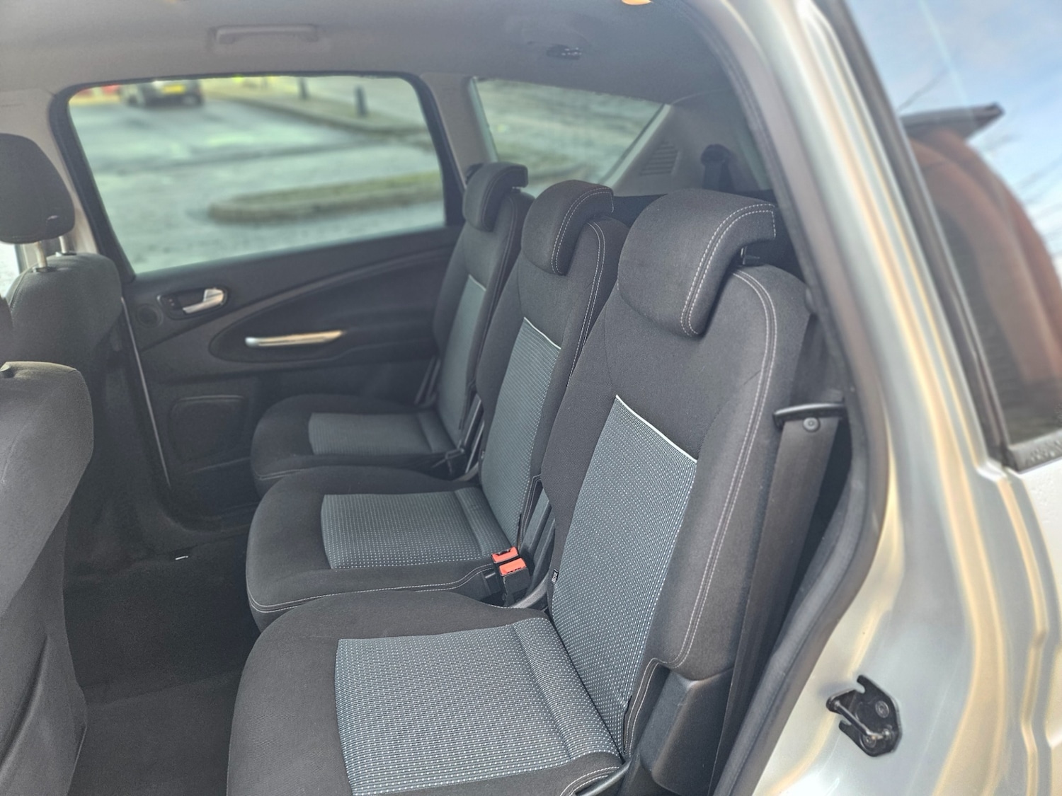 Used Ford S-Max 2011 for sale - 77037064: Photo 10