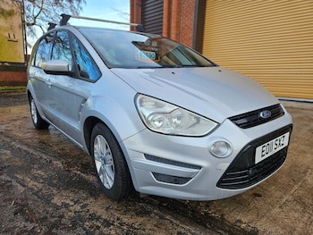 2011 (11) - 2.0 TDCi 140 Zetec 5dr