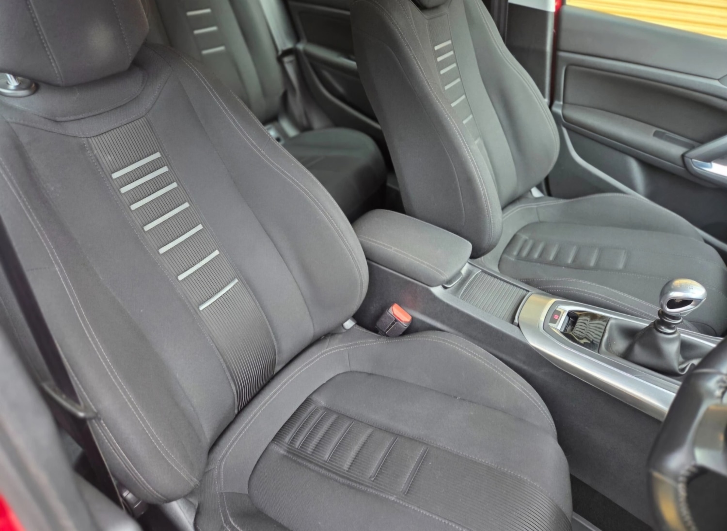 Used Peugeot 308 2014 for sale - 77001252: Photo 9