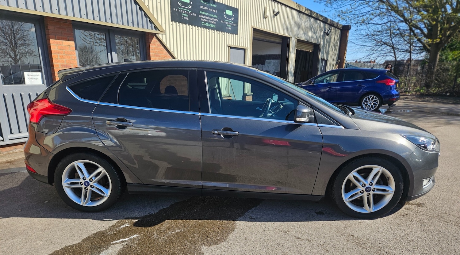 Used Ford Focus 2015 for sale - 78062015: Photo 4
