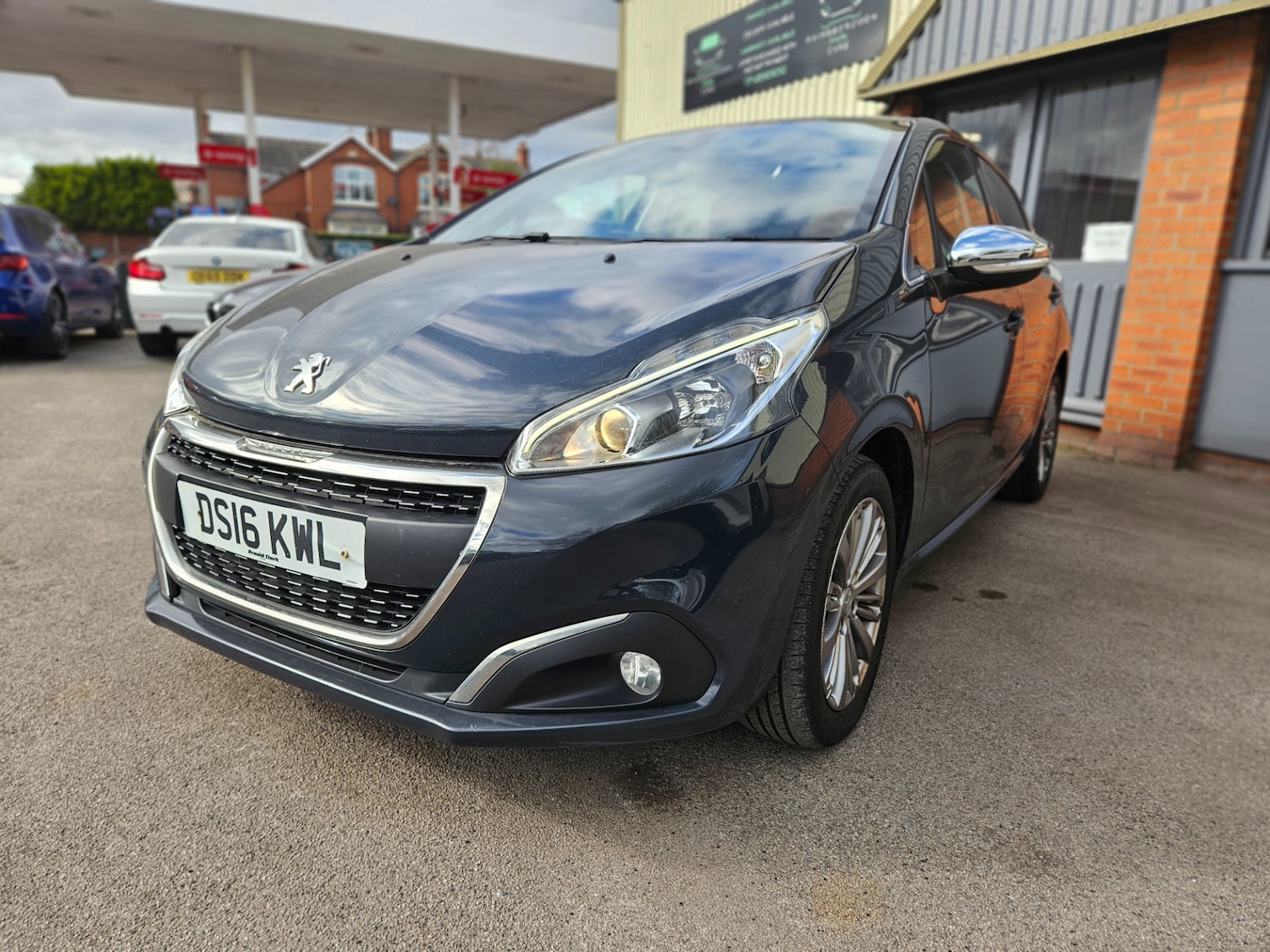 Used Peugeot 208 2016 for sale - 78001349: Photo 3