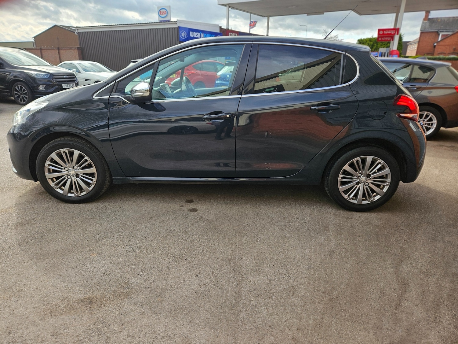 Used Peugeot 208 2016 for sale - 78001349: Photo 4