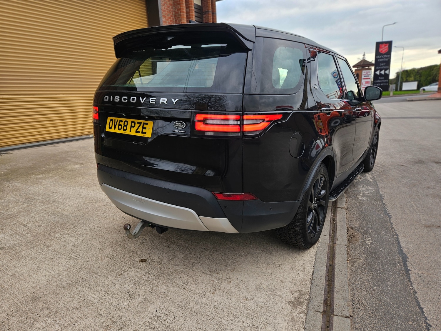 Used Land Rover Discovery 2018 for sale - 78097984: Photo 9