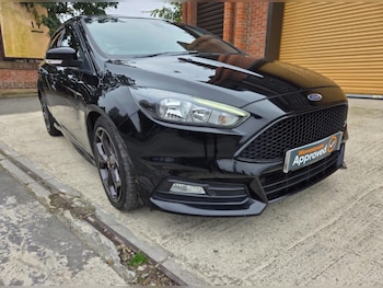 Used Ford Focus 2016 for sale - 76878013: Photo