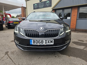 Used Skoda Octavia 2018 for sale - 78620735: Photo