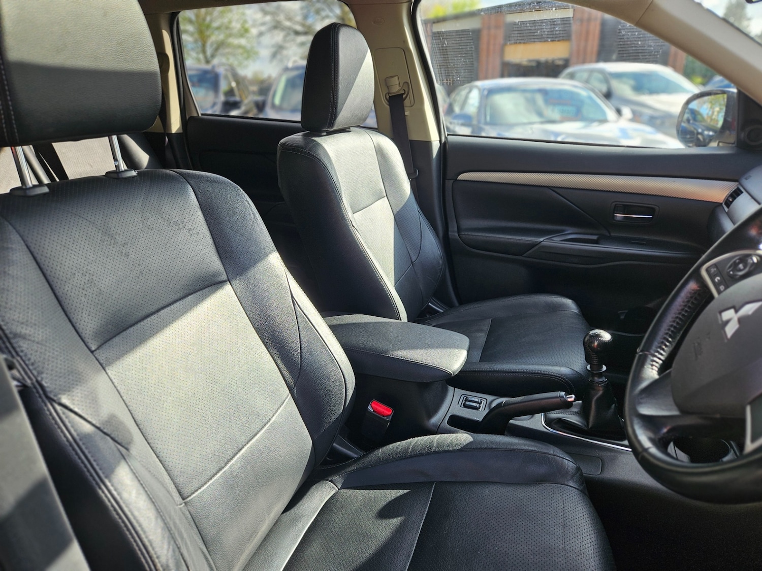 Used Mitsubishi Outlander 2015 for sale - 78213906: Photo 12