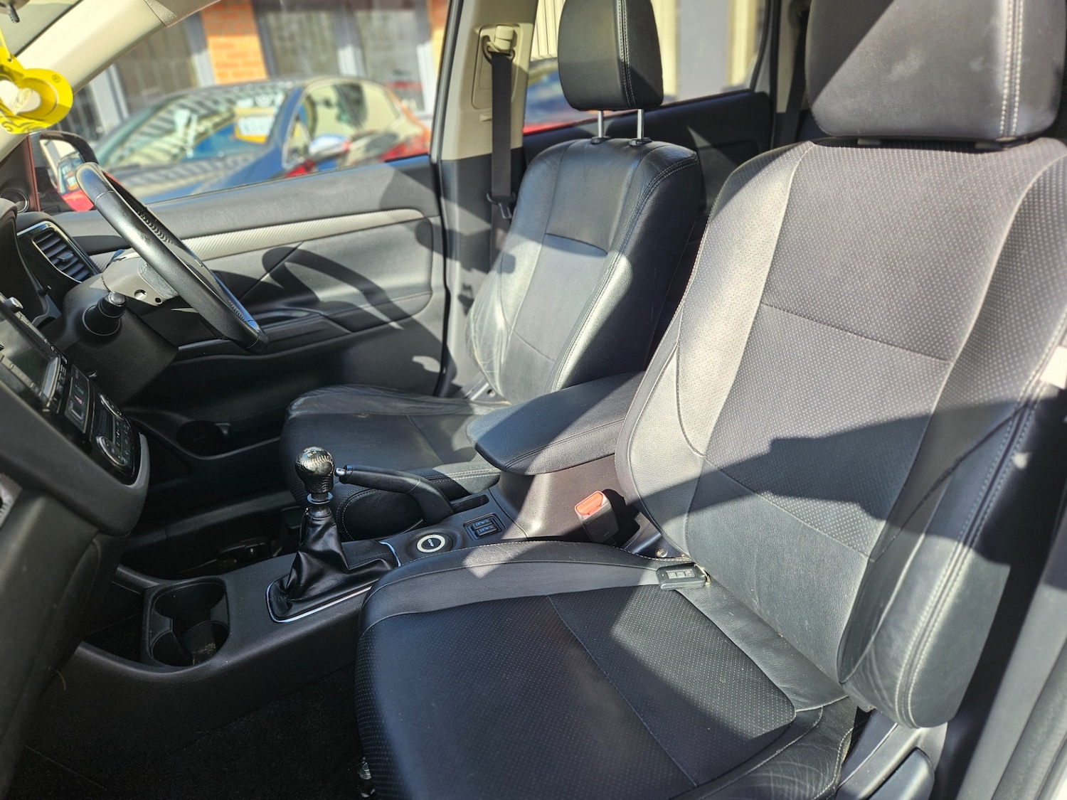 Used Mitsubishi Outlander 2015 for sale - 78213906: Photo 16