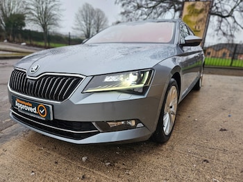 Used Skoda Superb 2016 for sale - 77201431: Photo