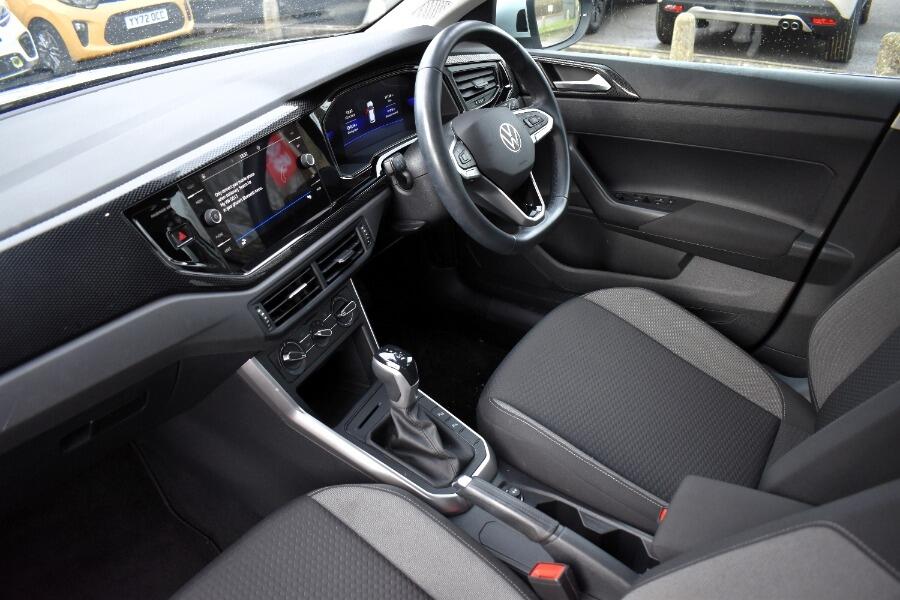 Used Volkswagen Taigo 2023 for sale - 77344178: Photo 2