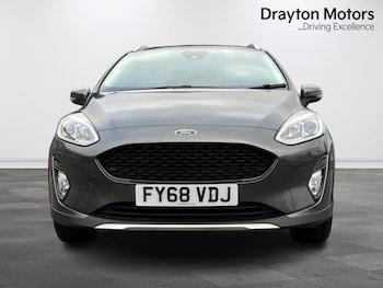 Used Ford Fiesta 2018 for sale - 77358888: Photo