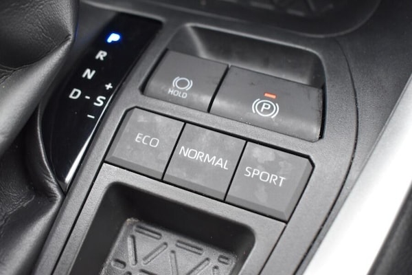 Used Toyota RAV4 2022 for sale - 76226769: Photo 29