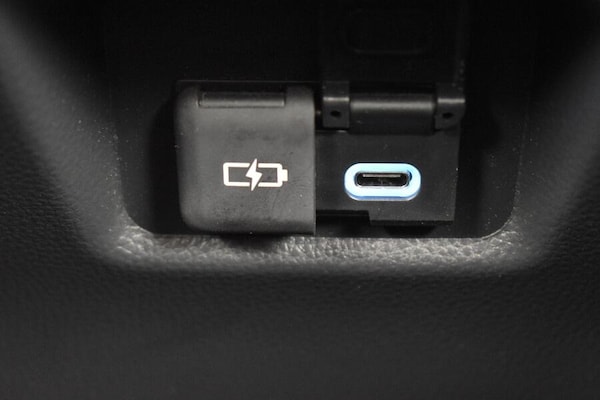 Used Toyota RAV4 2022 for sale - 76226769: Photo 35
