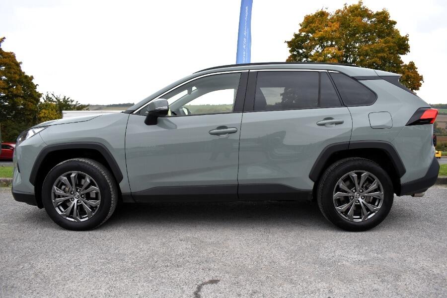 Used Toyota RAV4 2022 for sale - 76226769: Photo 5