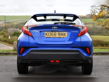 Used Toyota C-HR 2018 for sale - 76370664: Photo