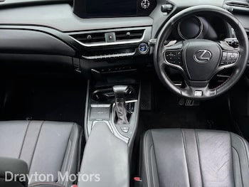 Used Lexus UX 2021 for sale - 77386380: Photo
