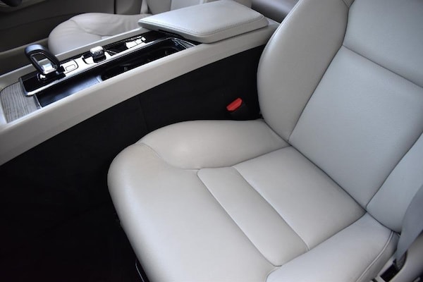 Used Volvo XC60 2022 for sale - 76227798: Photo 23