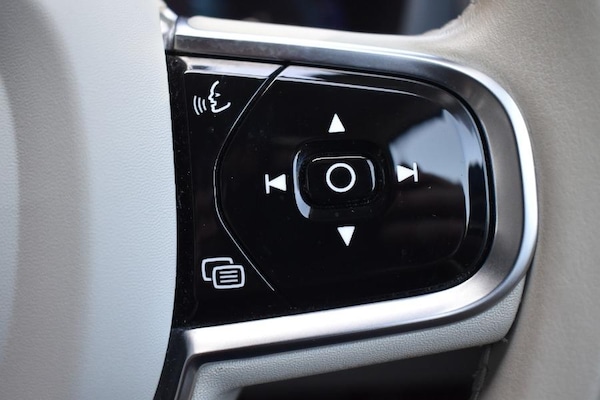 Used Volvo XC60 2022 for sale - 76227798: Photo 31