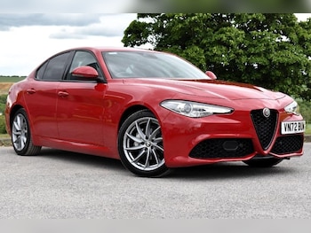 2022 (72) - 2.0T Sprint Saloon 4dr Petrol Auto Euro 6 (s/s) (200 ps)