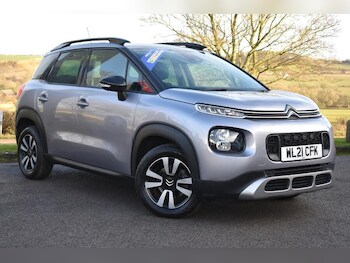 2021 (21) - 1.2 PureTech Shine SUV 5dr Petrol Manual Euro 6 (s/s) (110 ps)