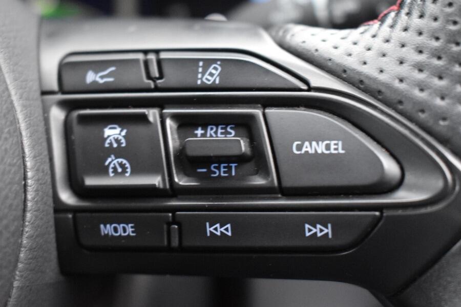 Used Toyota Yaris Cross 2024 for sale - 76714483: Photo 34