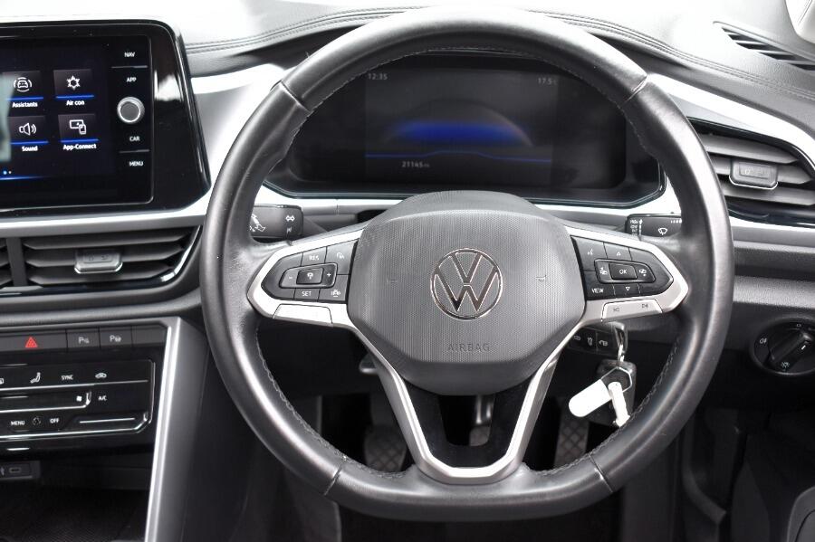 Used Volkswagen T-Roc 2022 for sale - 76158616: Photo 11