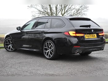 Used BMW 5 Series 2021 for sale - 77611502: Photo