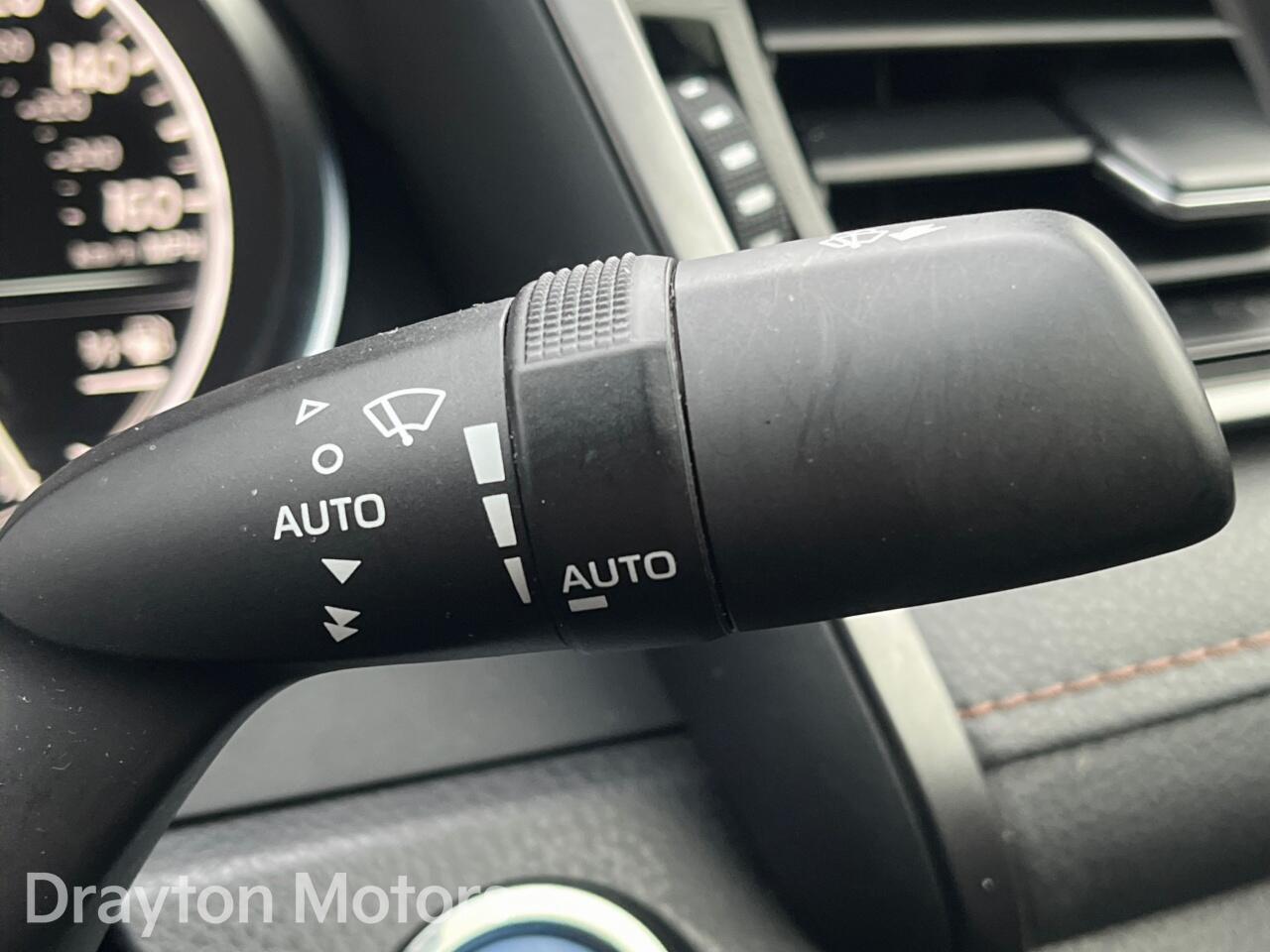 Used Toyota Camry 2019 for sale - 77441033: Photo 30