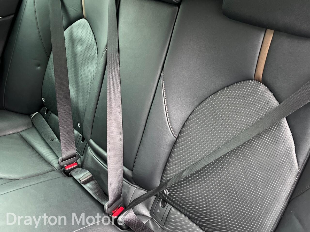 Used Toyota Camry 2019 for sale - 77441033: Photo 33