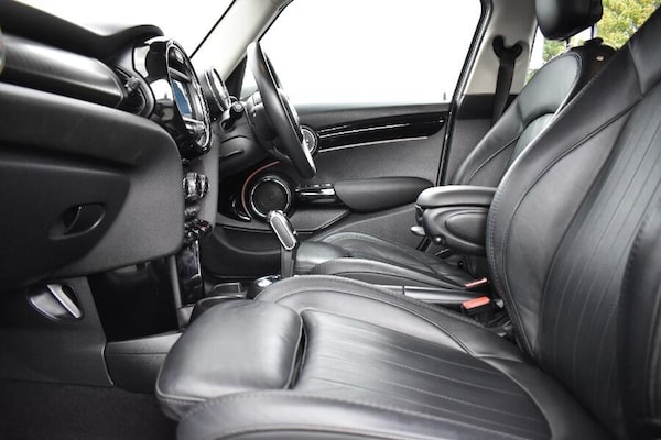 Used MINI Hatch 2019 for sale - 76188821: Photo 21