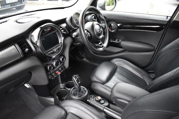 Used MINI Hatch 2019 for sale - 76188821: Photo 3