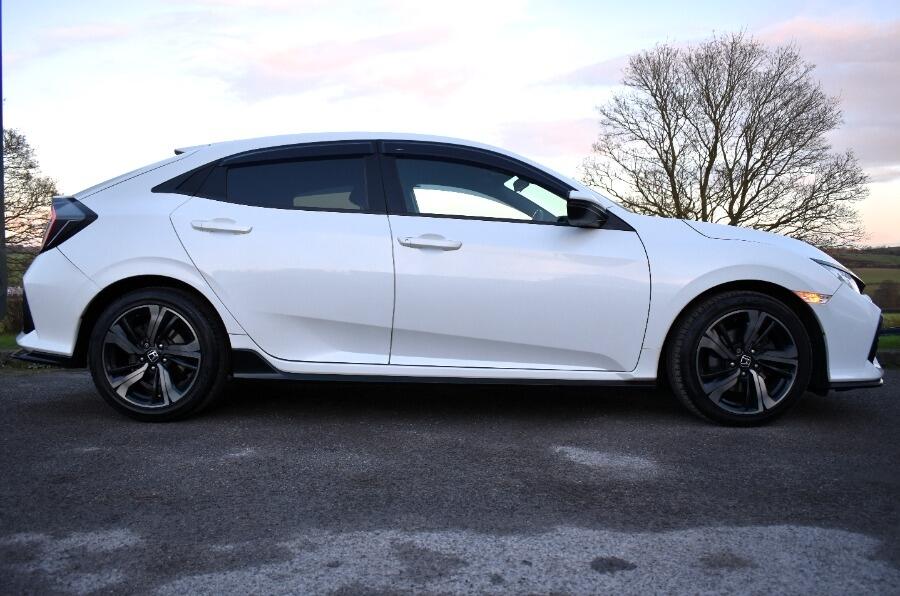 Used Honda Civic 2019 for sale - 76715278: Photo 19