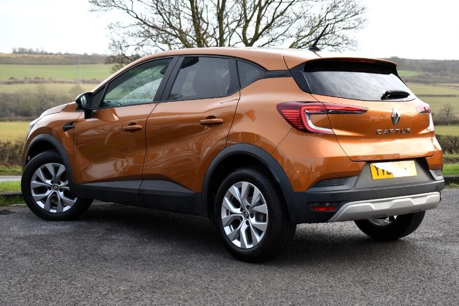 Used Renault Captur 2022 for sale - 77345010: Photo 3