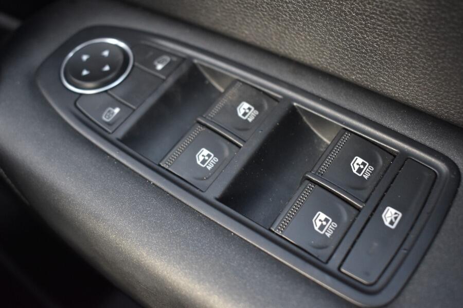 Used Renault Captur 2022 for sale - 77345010: Photo 33