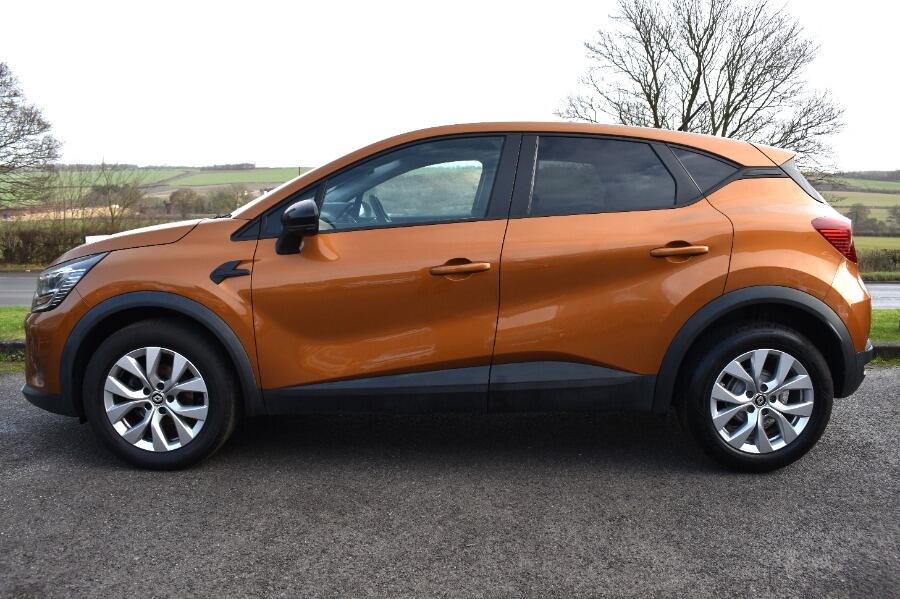 Used Renault Captur 2022 for sale - 77345010: Photo 4