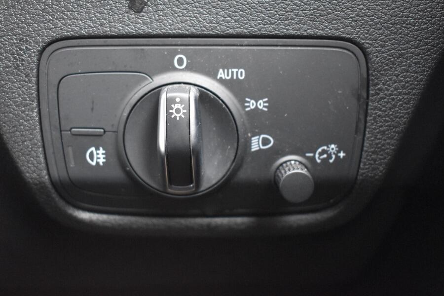 Used Audi Q2 for sale - 77345468: Photo 33