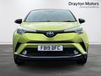 Used Toyota C-HR 2019 for sale - 77882300: Photo