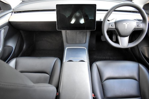 Used Tesla Model 3 2021 for sale - 76200379: Photo 10