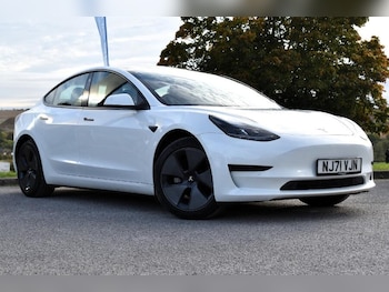 Tesla - Model 3