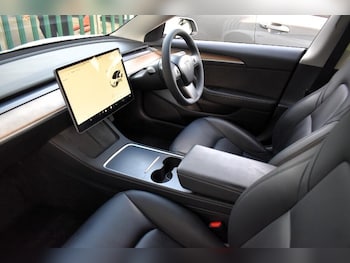 Used Tesla Model 3 2021 for sale - 76200379: Photo 3