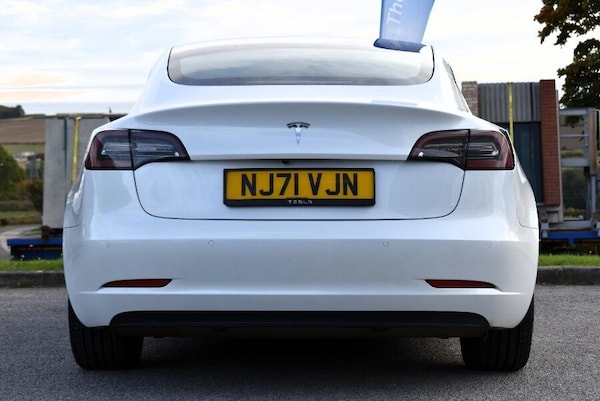 Used Tesla Model 3 2021 for sale - 76200379: Photo 6