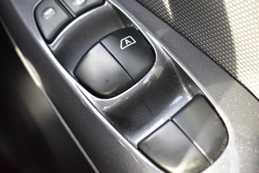 Used Nissan Juke for sale - 77345165: Photo 32