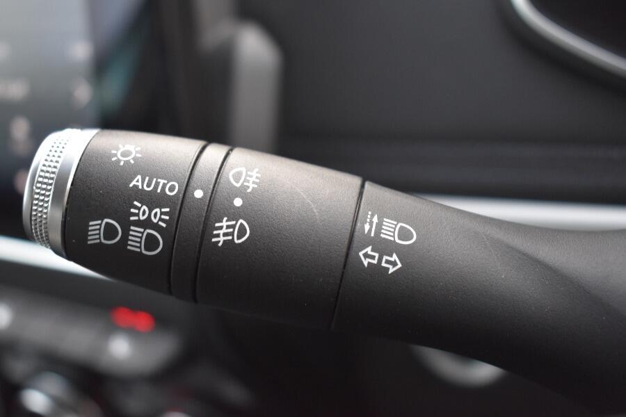 Used Renault Zoe 2022 for sale - 76537761: Photo 34