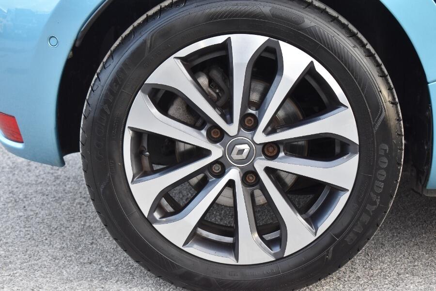 Used Renault Zoe 2022 for sale - 76537761: Photo 7